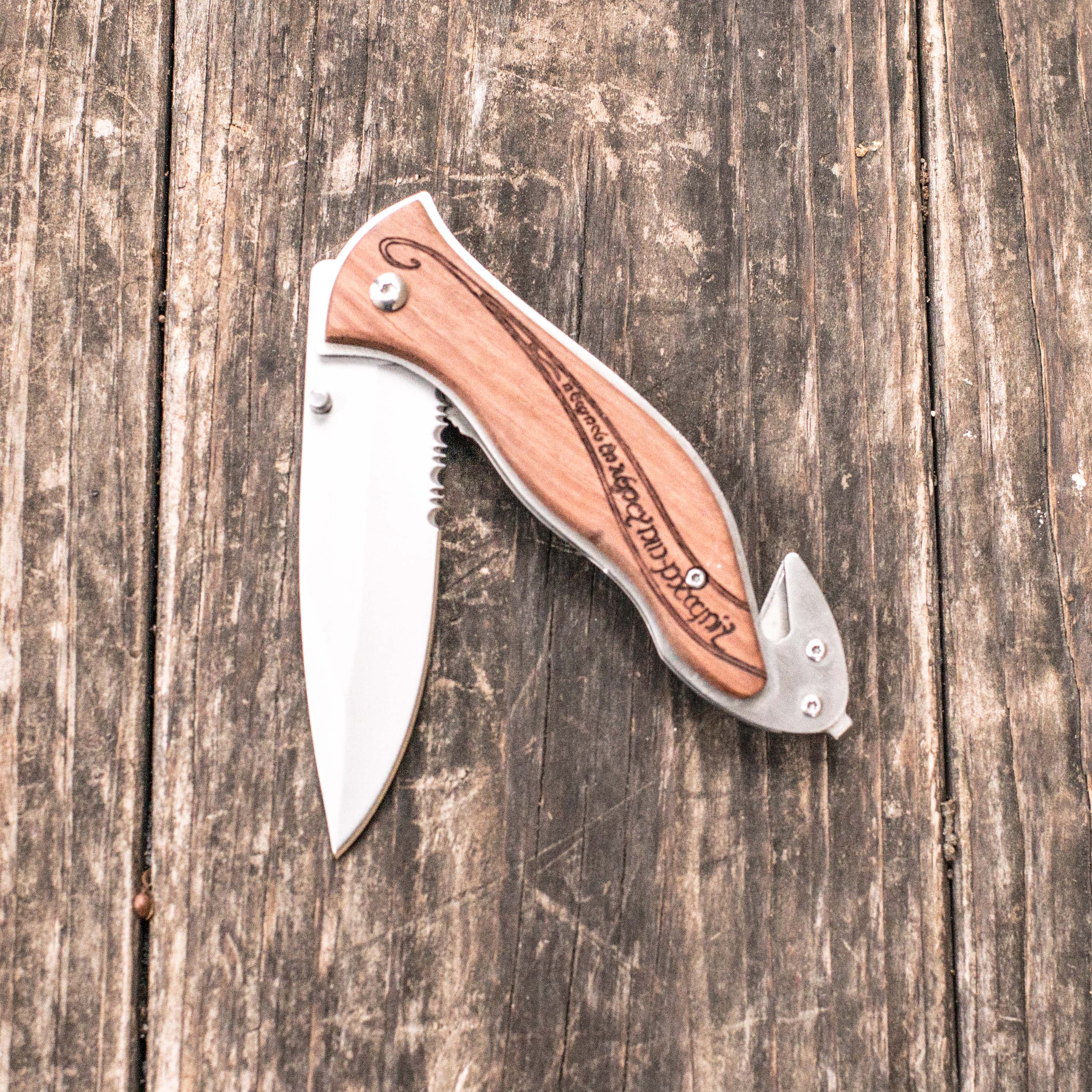 Knife - Sting 138
