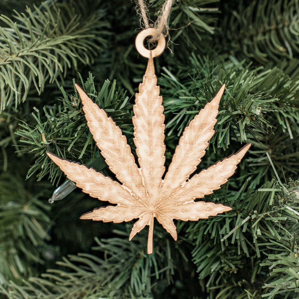Ornament - Pot Leaf - Raw Wood 3x4in