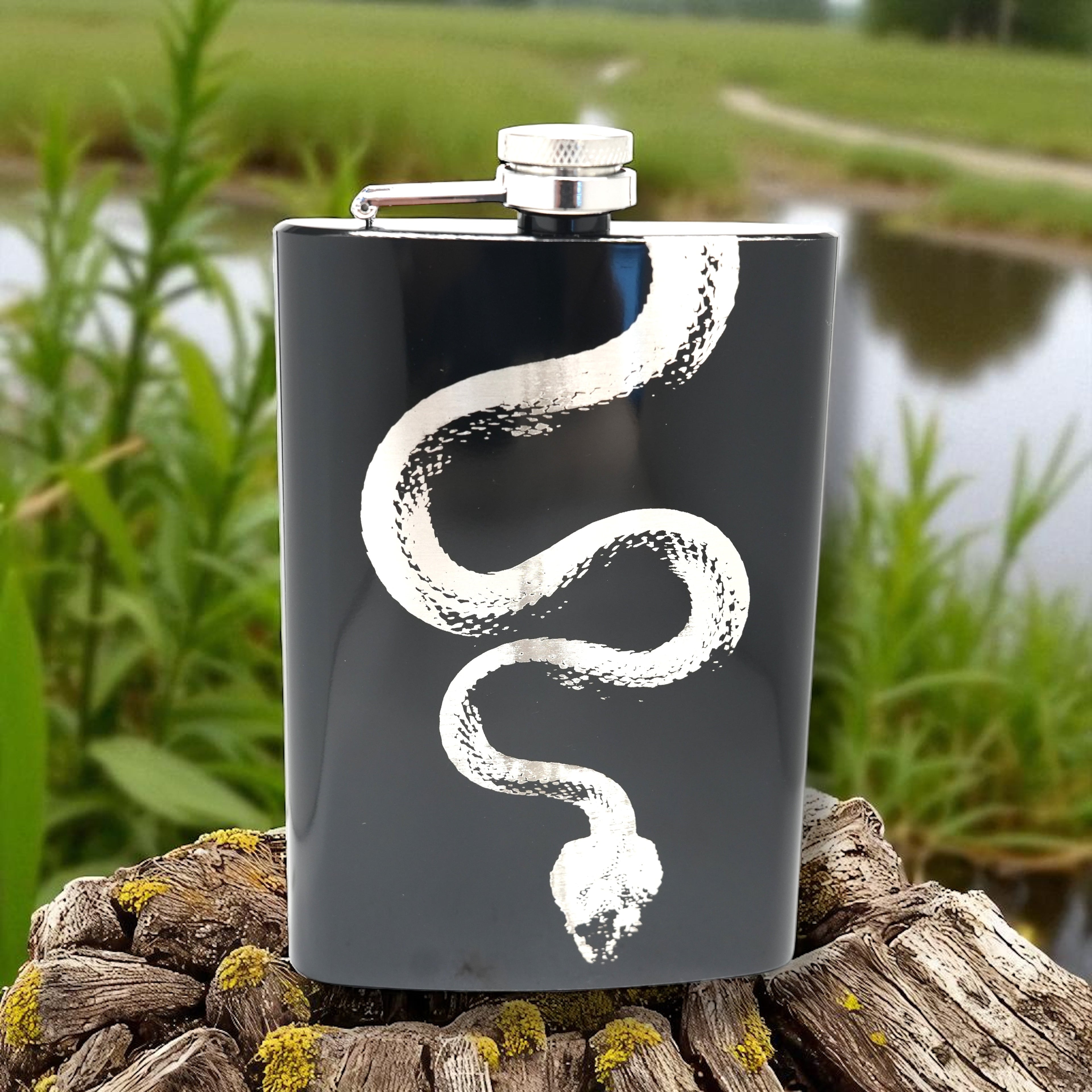 8oz Snake Black Flask