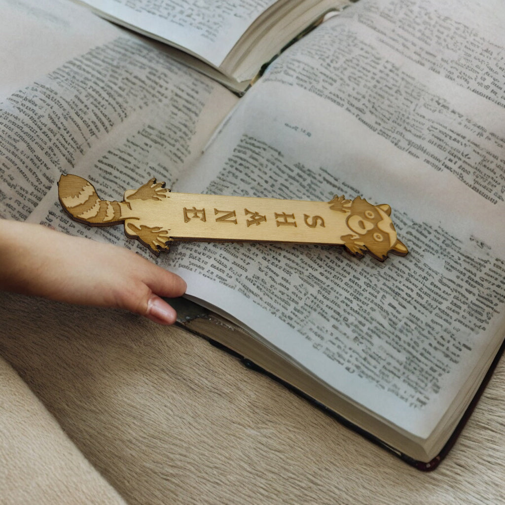 Bookmark - CUSTOMIZABLE - Raccoon - Birch Wood