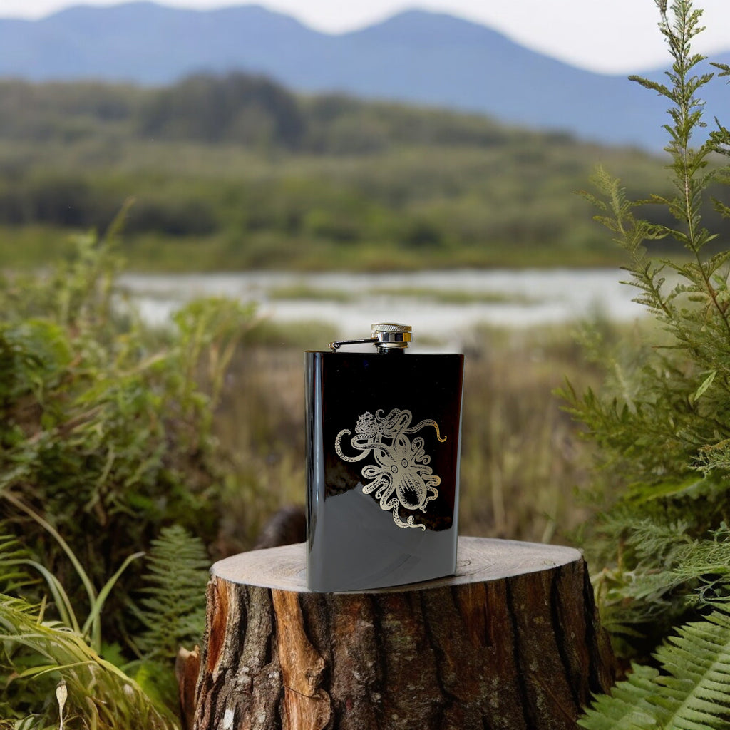 8oz BLACK Kraken Flask