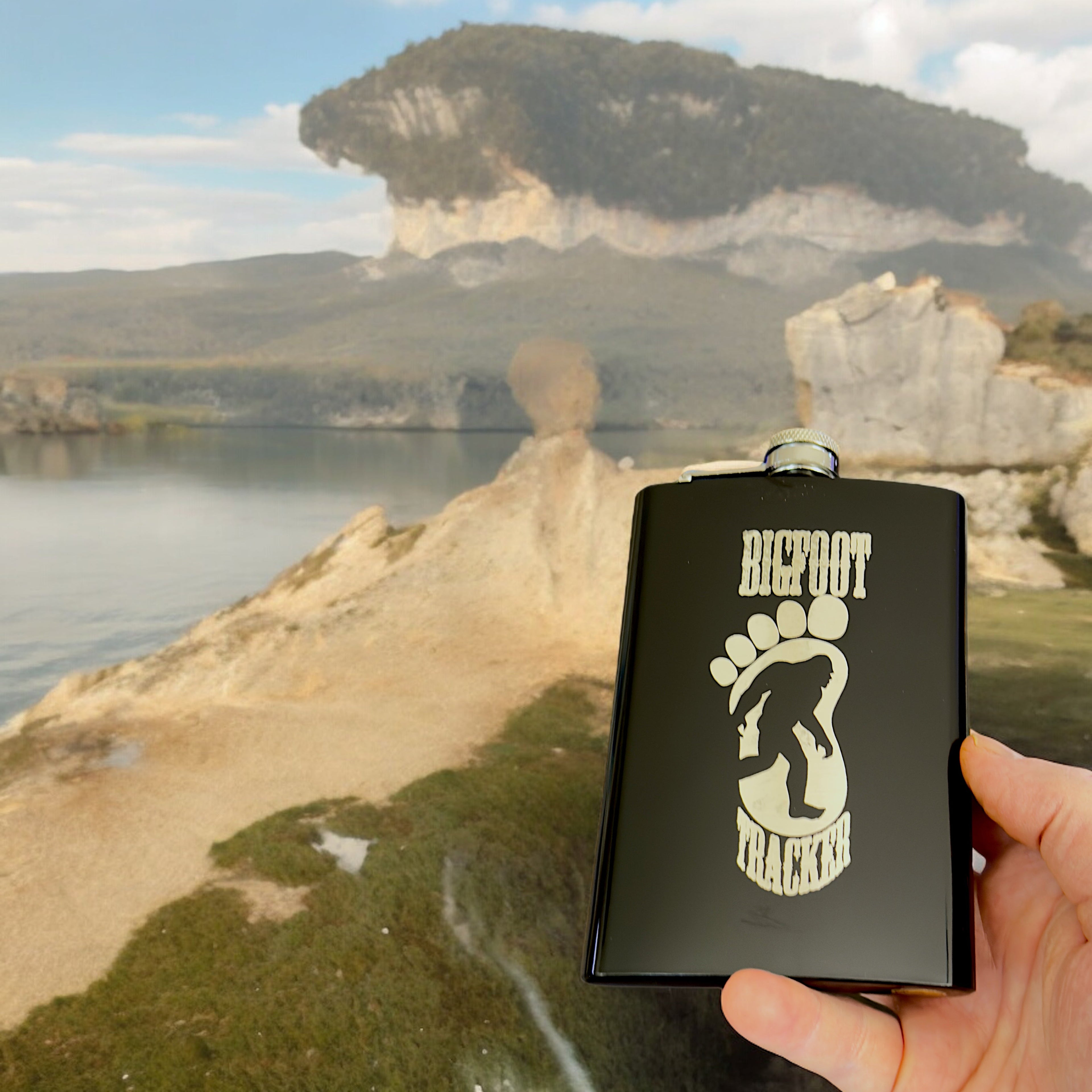 8oz BLACK Bigfoot Tracker Flask