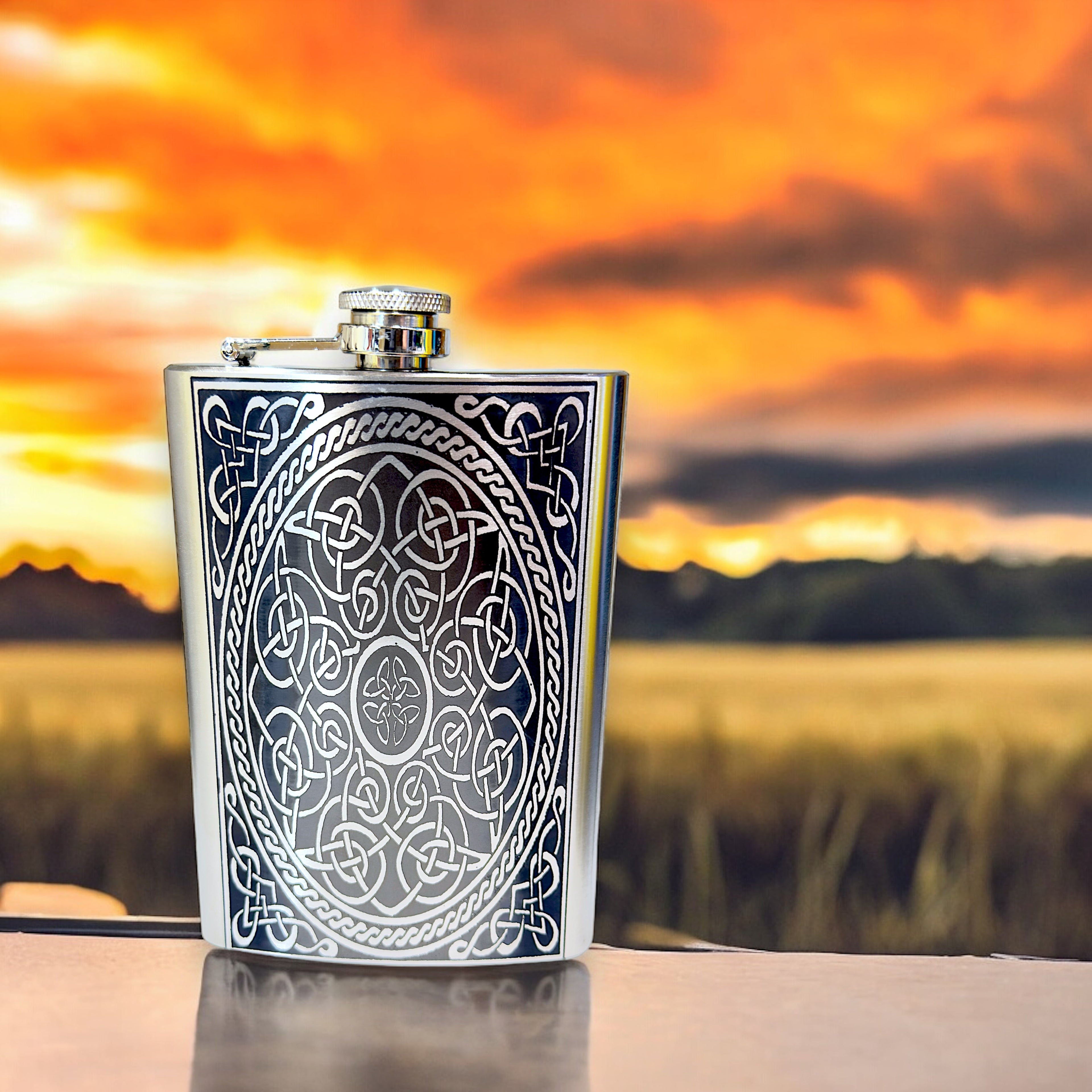 8oz Celtic Design Stainless Steel Flask