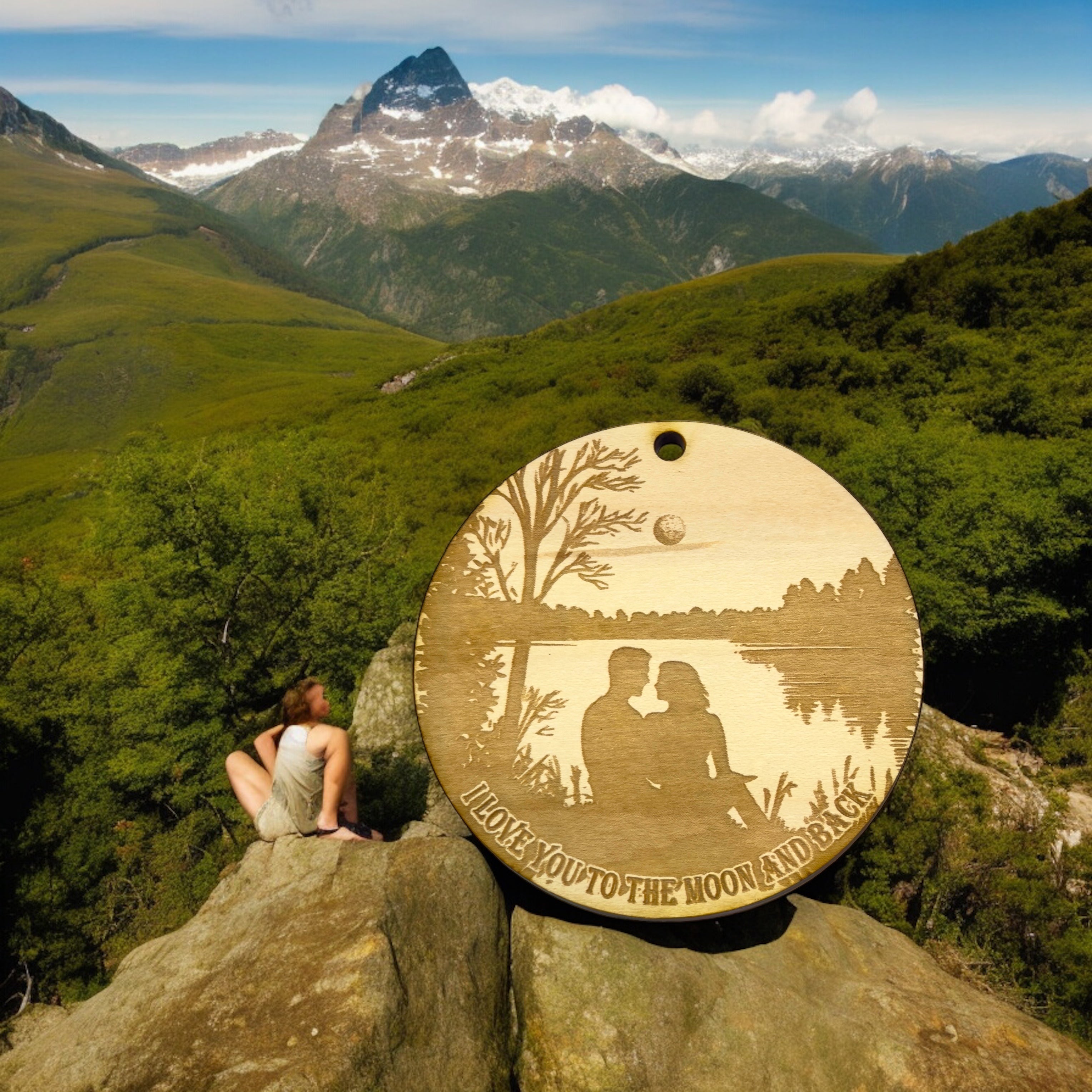 Ornament - I love you to the moon and back Raw Wood