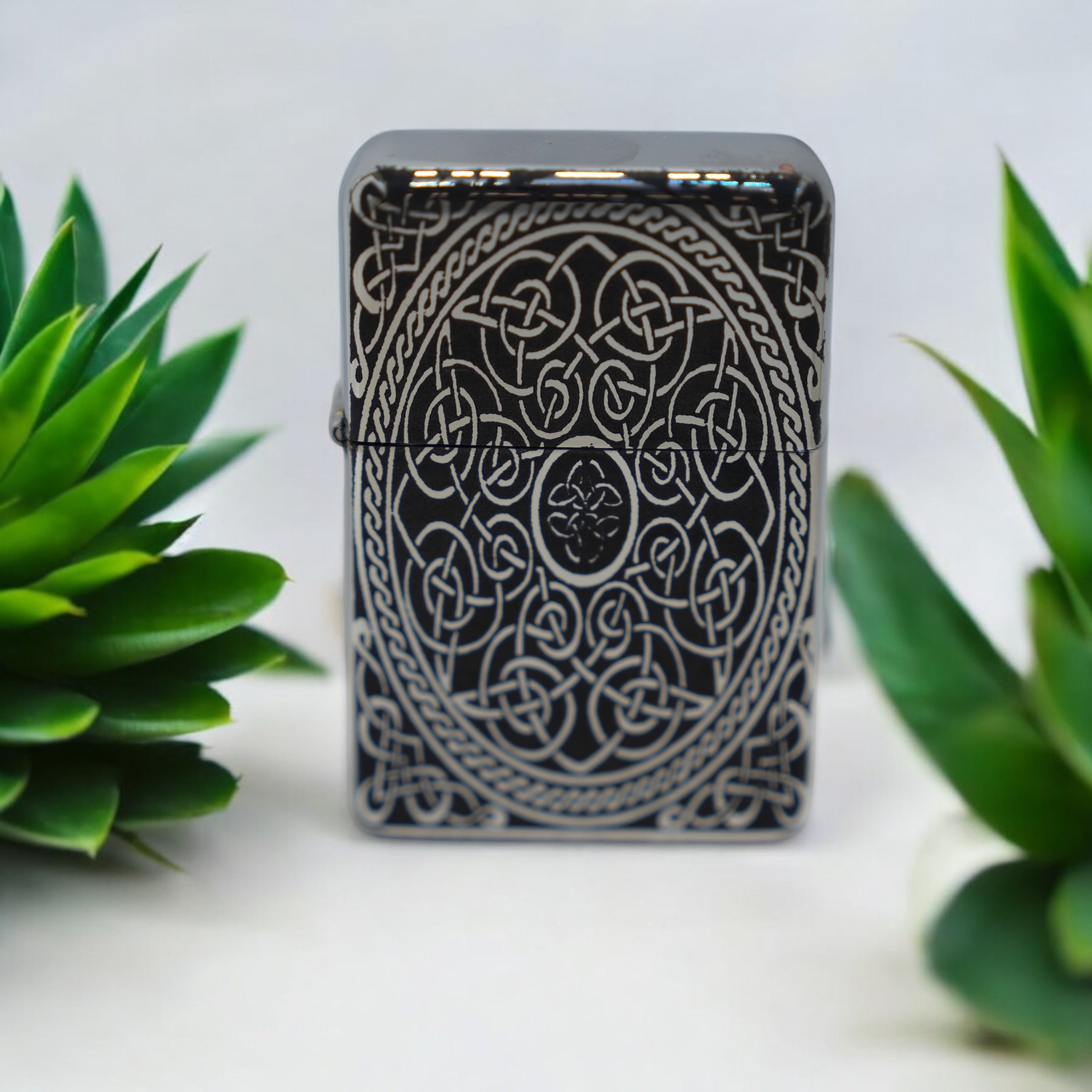 Lighter - Celtic Design High Polish Chrome