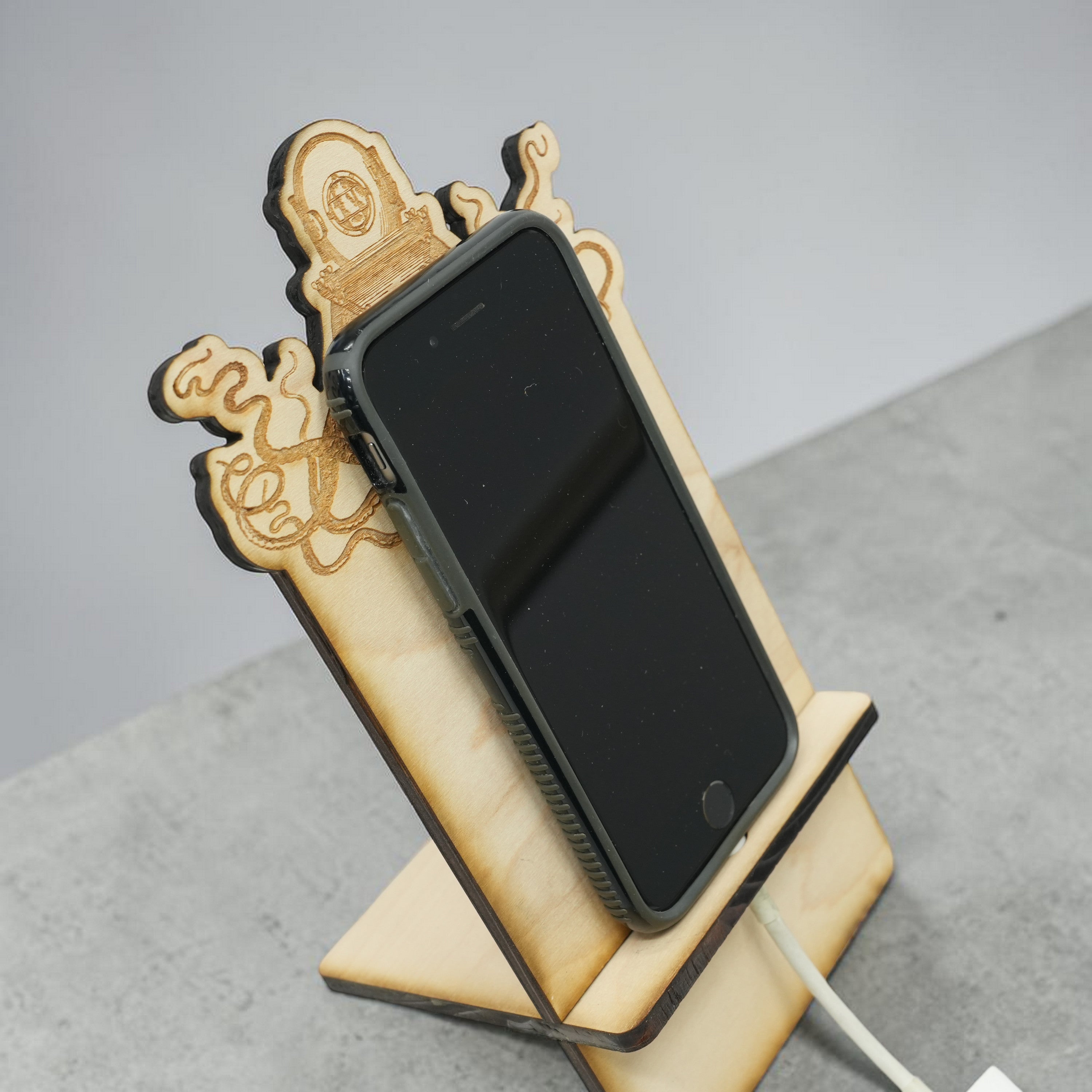 Easel - Cell phone and Pad - Steampunk Octopus